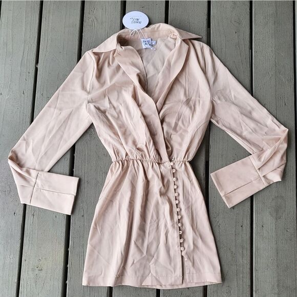 NWT‎ Princess Polly V-Neck Button Cross Over Button Nicola Beige Mini Dress 2US - Picture 4 of 9